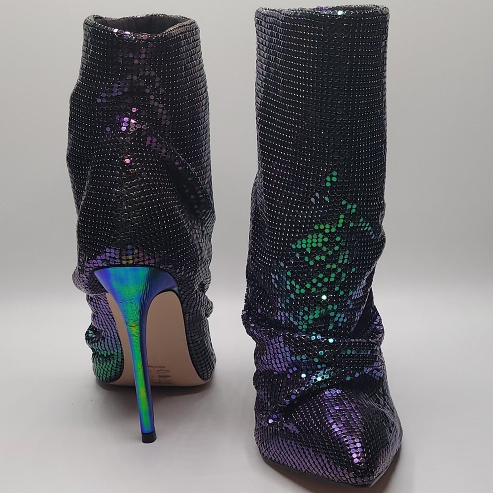 Heels by Privileged - Picture 2 of 3